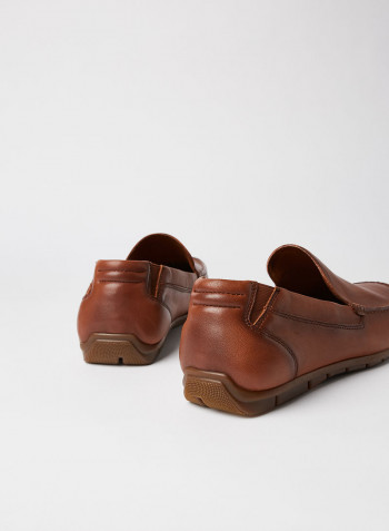 Demetriflex Slip-Ons Cognac