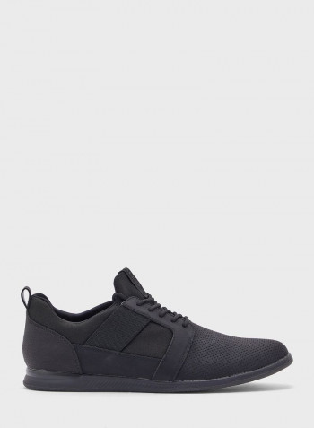 Lace-Up Low Top Sneakers Black