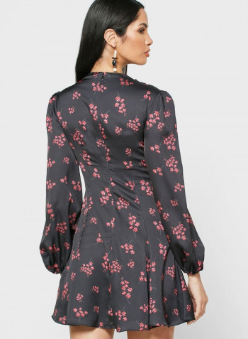 Mock Neck Floral Print Dress Black