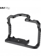 Aluminum Alloy Camera Cage with Cold Shoe Black reviews Aluminum Alloy Camera Cage with Cold Shoe Black
