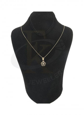 Chain Necklace With Flower Pendant