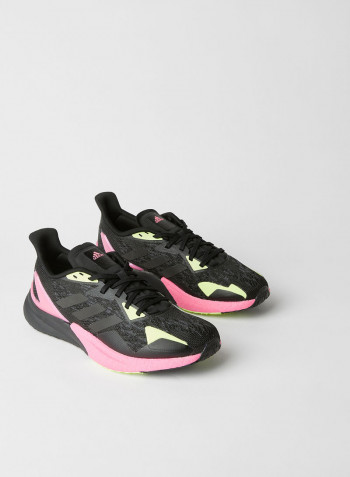 X9000L3 Running Shoes Core  Black/Carbon/Screaming Pink