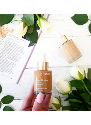 Natural Hydrating Foundation SPF15 110 Honey