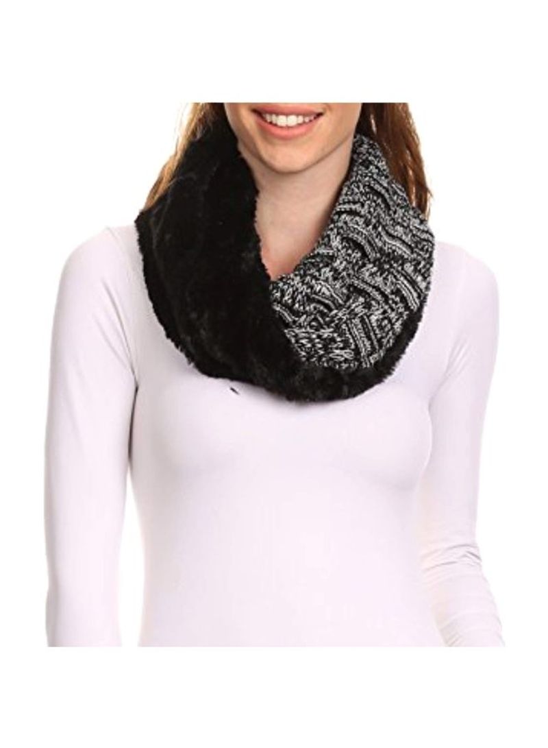 Two Sided Knit Infinity Scarf Black/White