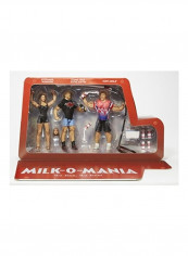 Pack Of 3 Epic Moments Milk-O-Mania Action Figure