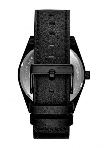 Men's Caviar Water Resistance Leather Analog Watch 28000052-D