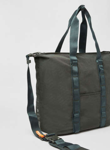 Zipper Style Tote Legear