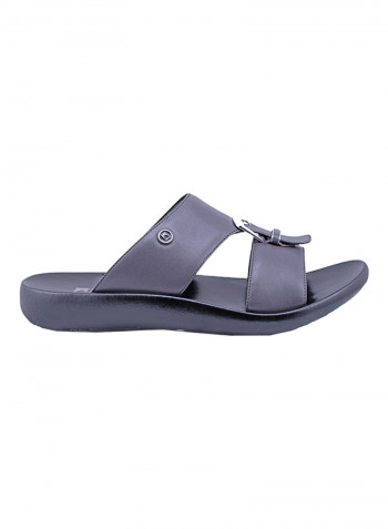 Buckle Detail Arabic Sandals Grey