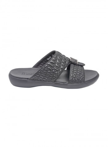 Traditional Arabic Sandal Black