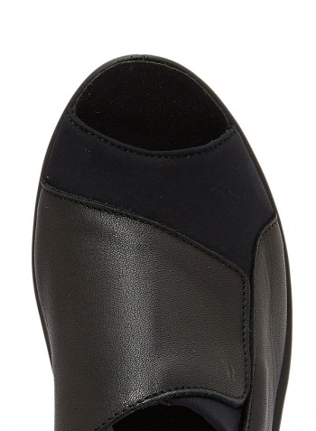 Slip-On Casual Sandals Black