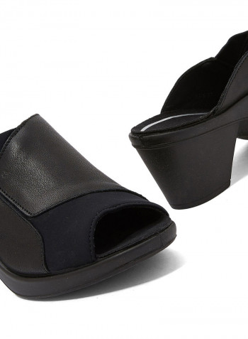 Slip-On Casual Sandals Black