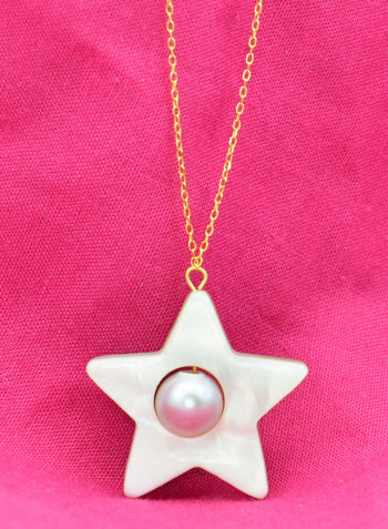 18 Karat Yellow Gold Pearl Studded Star Shape Pendant Necklace