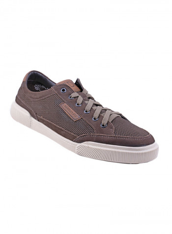Lace-Up Low Top Sneakers Brown