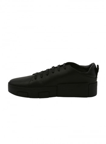 Motto Sneakers Black