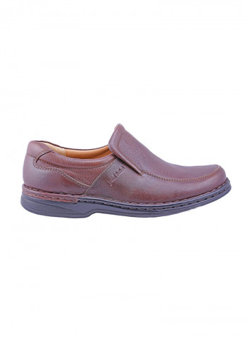 Comfortable Casual Shoes Brown