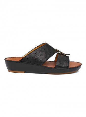 Textured Arabic Sandal Black