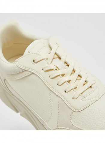 Bradd Sports Shoes Off White