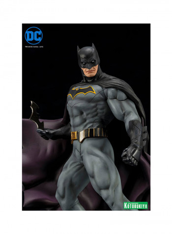 Batman Statue
