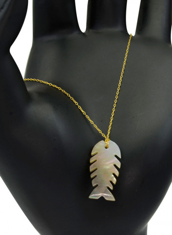 18 Karat Gold Fishbone Shape Mother Of Pearl Chain Bracelet