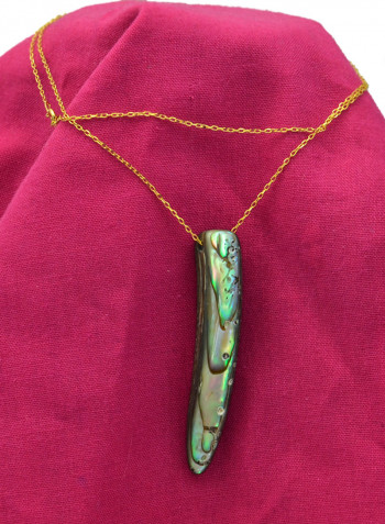 18 Karat Gold Fang Shape Mother Of Pearl Pendant Necklace