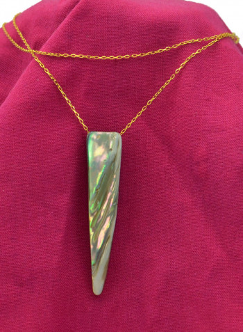 18 Karat Gold Fang Shape Mother Of Pearl Pendant Necklace