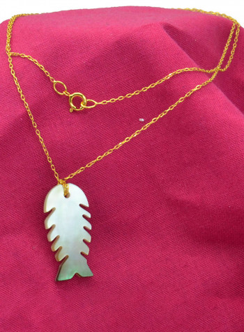 18 Karat Gold Fishbone Shape Mother Of Pearl Pendant Necklace