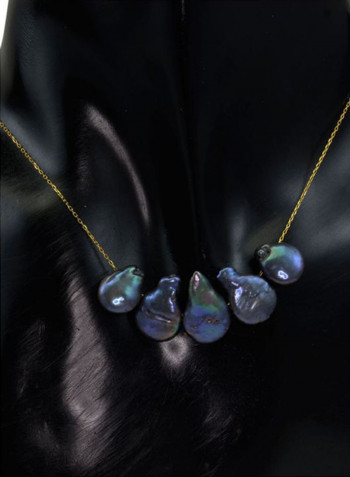 18 Karat Gold Drop Shape Mother Of Pearl Chain Necklace