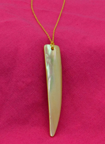 18 Karat Gold Fang Shape Mother Of Pearl Chain Bracelet