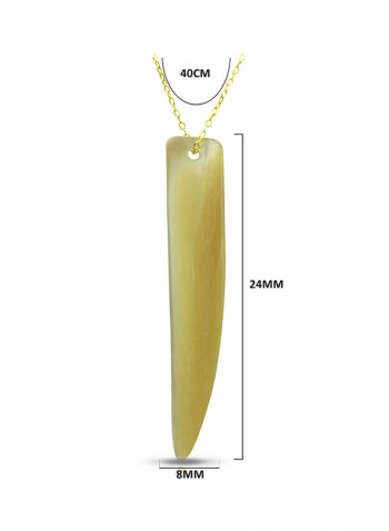 18 Karat Gold Fang Shape Mother Of Pearl Pendant Necklace