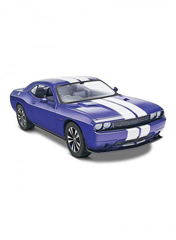 44-Piece Monogram 2013 Challenger SRT8 Building Kit RM4308