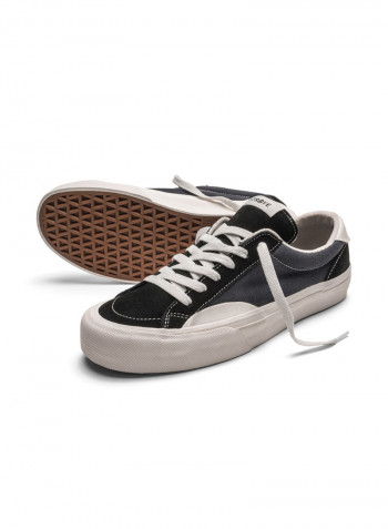 Logan Sneakers Black