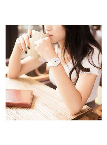 Women's Analog Wrist Watch with Silicone Strap