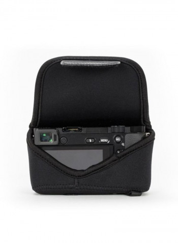 Protective Camera Case With Carabiner For Nikon Black