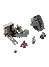 168-Piece Superman Black Zero Escape Building Toy Set 76009