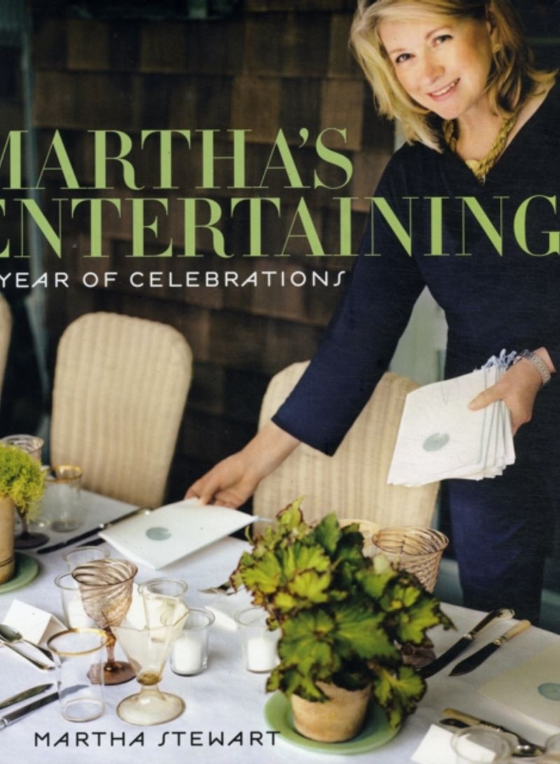 Martha's Entertaining: A Year Of Celebrations - Hardcover