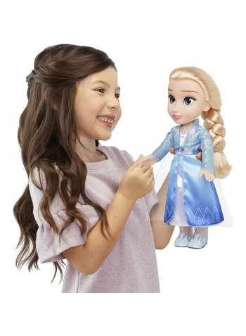 مجموعة من دميتين للأميرتين آنا وإلسا بتصميم دمية مغنية من فيلم "Frozen 2"
