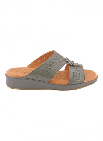 Comfortable Slip-On Arabic Sandals Green