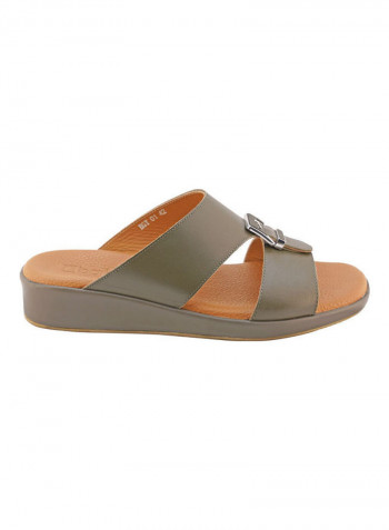 Comfortable Slip-On Arabic Sandals Green