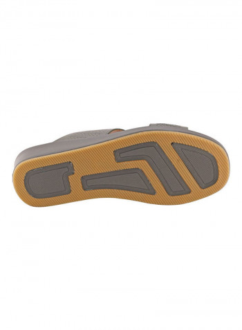 Comfortable Slip-On Arabic Sandals Green