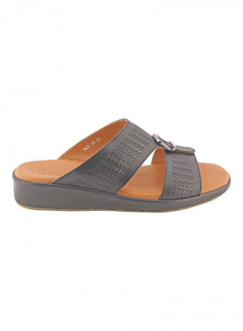 Comfortable Slip-On Arabic Sandals Black