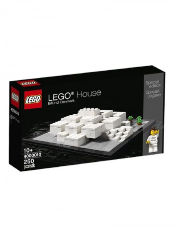 Interlocking Building Set Toy