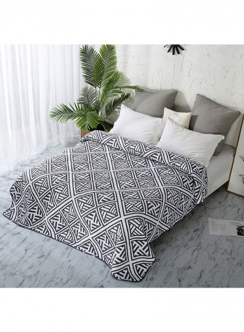 Soft Geometry Printed Bed Blanket Cotton Multicolour 200x220centimeter
