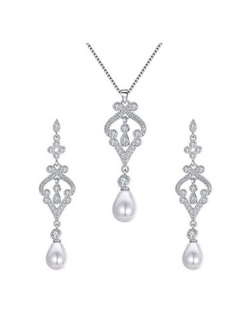 925 Sterling Silver Cubic Zirconia And Simulated Pearl Studded Jewelry Set