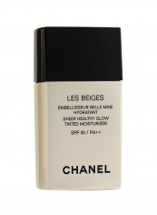 Les Beiges Sheer Healthy Glow Tinted Moisturizer SPF30 Medium