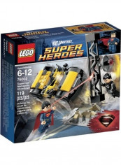 119-Piece Superheroes Superman Metropolis Showdown Building Set