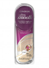Ultra Smooth Foundation With Applicator Classic Ivory 810