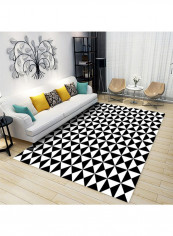 Soft Rectangle Geometry Print Floor Mat Black/White 140 x 200cm