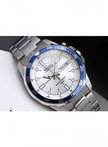 Men's Enticer Analog Watch MTD-1079D-7A1V