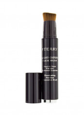 Light Expert Click Brush Foundation 04 Rosy Beige
