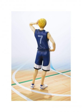 Ryota Statue